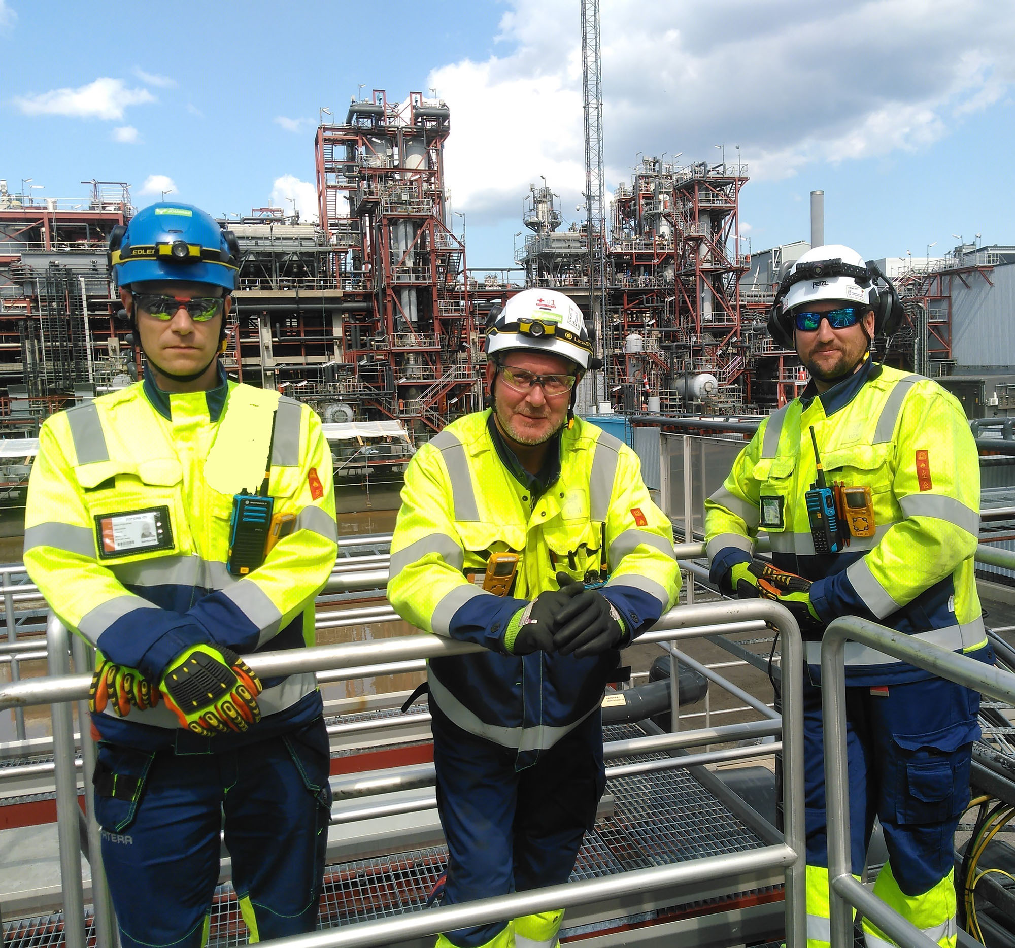 Pateran kokeneet erityisosaajat (vasemmalta lukien) Mikko Kirjavainen, Kalle Raatikainen ja Henrik Liikola ovat monipuolisia työ- ja ympäristöturvallisuuden ammattilaisia.